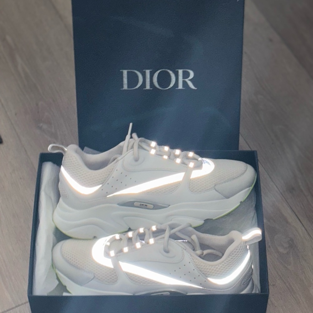 Dior B22 
Authenticity Guarantee✅ - Picture 2 of 7